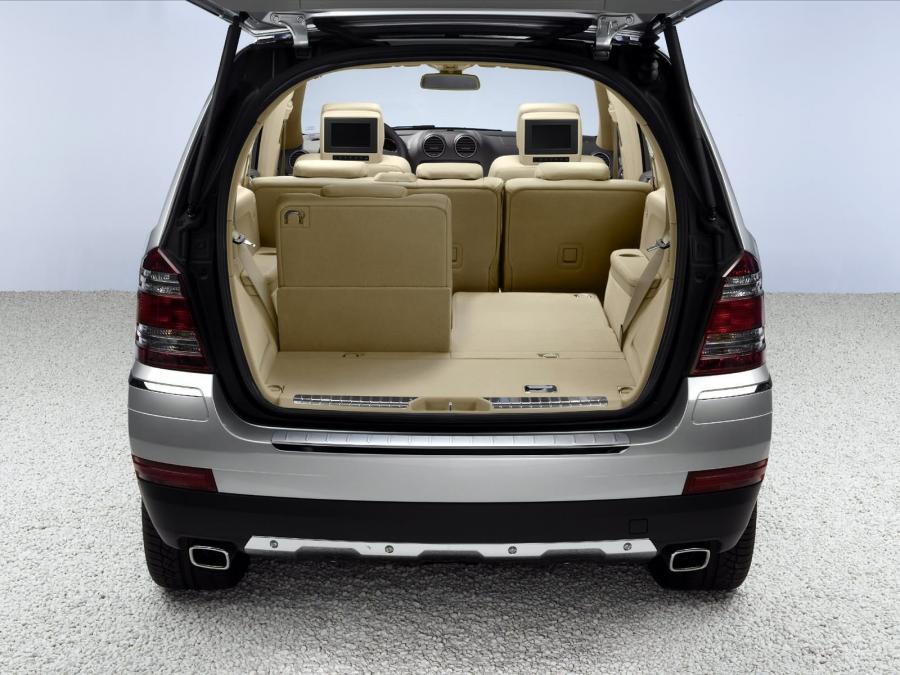  Mercedes-Benz GL450 4Matic 2007 года  (фото 37 из 114)